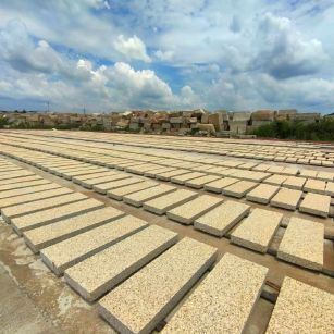 黄冈 黄金麻荔枝面花岗岩石材地铺石防护中