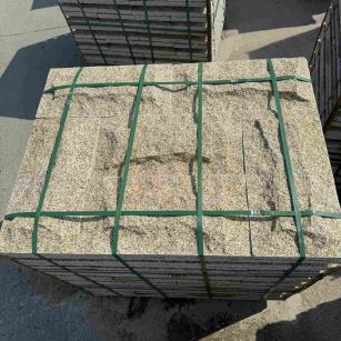 黄冈 黄金麻花岗岩石材自然面蘑菇石成品