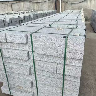 黄冈 白麻花岗岩路沿石，弧形路沿石，道牙石，马路牙子，界石，路缘石，平沿石，直岩石，平缘石等