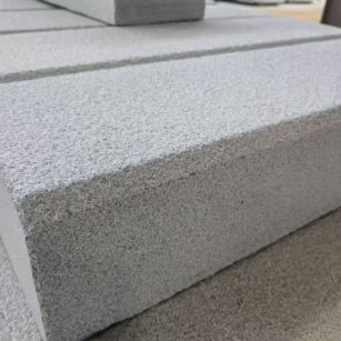 黄冈 芝麻灰荔枝面路沿石