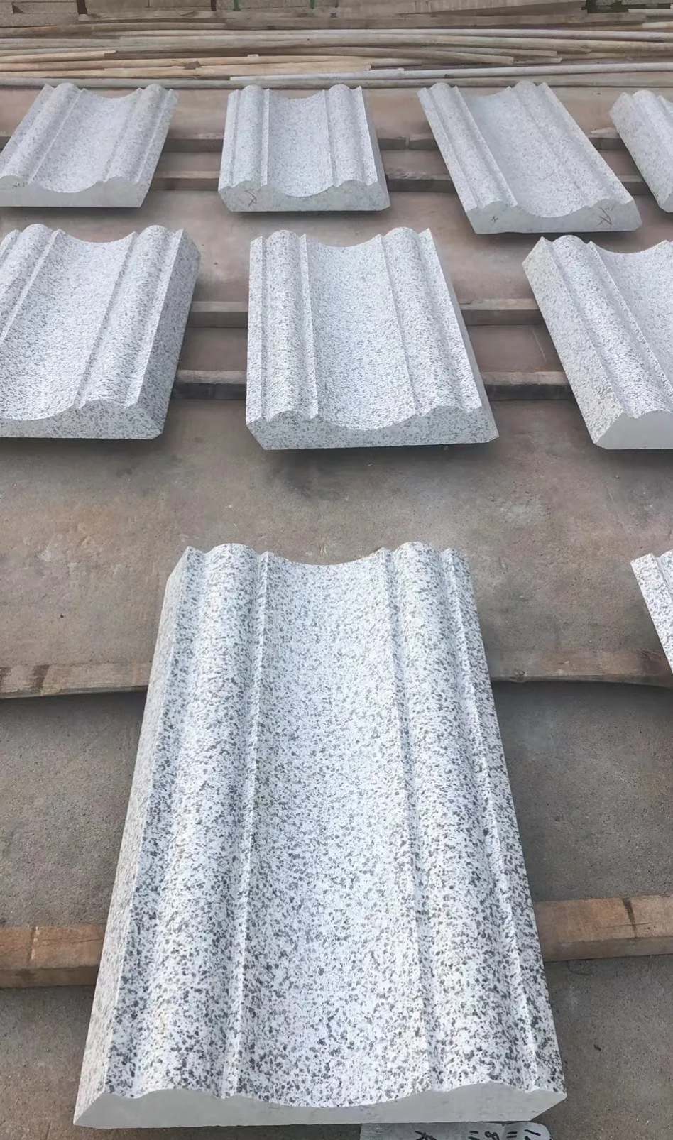 黄冈 白麻花岗岩光面别墅线条