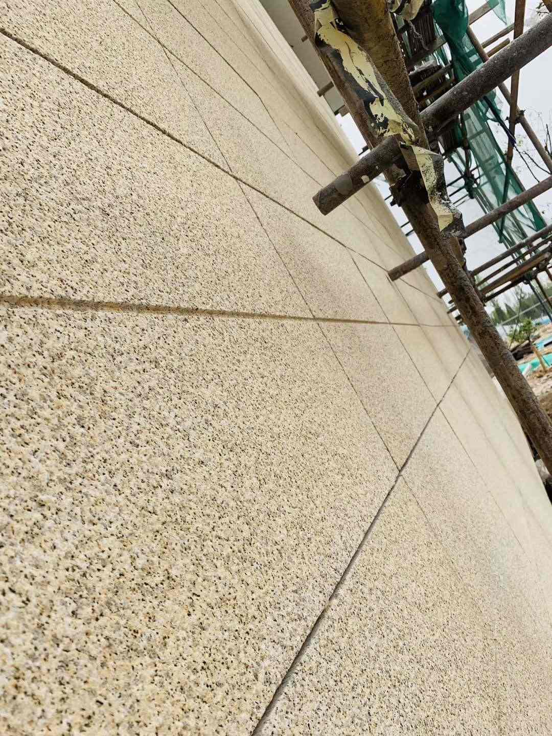 黄冈 黄金麻花岗岩荔枝面外墙干挂石材效果示例