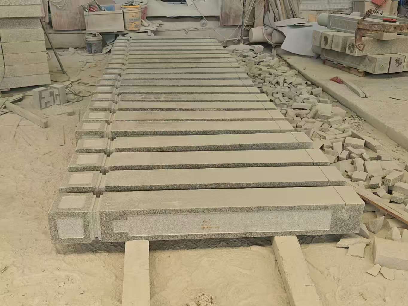 黄冈 芝麻白异形加工雕刻-栏杆大柱，方柱