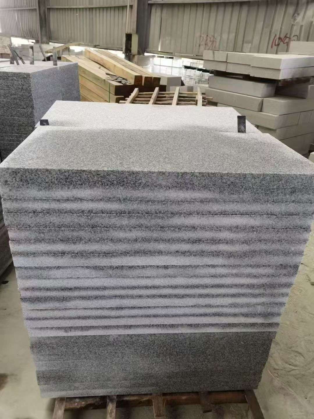 黄冈 芝麻白5公分火烧地铺成品，900*400，规格可定制