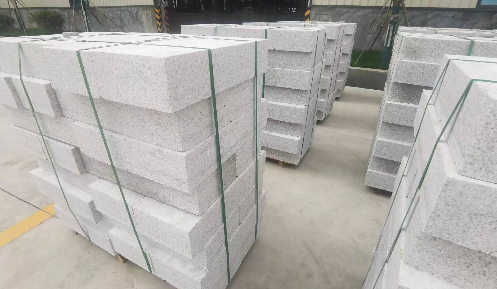 黄冈 白麻花岗岩路沿石，立缘石，平缘石，路牙石，道牙石，马路牙子等