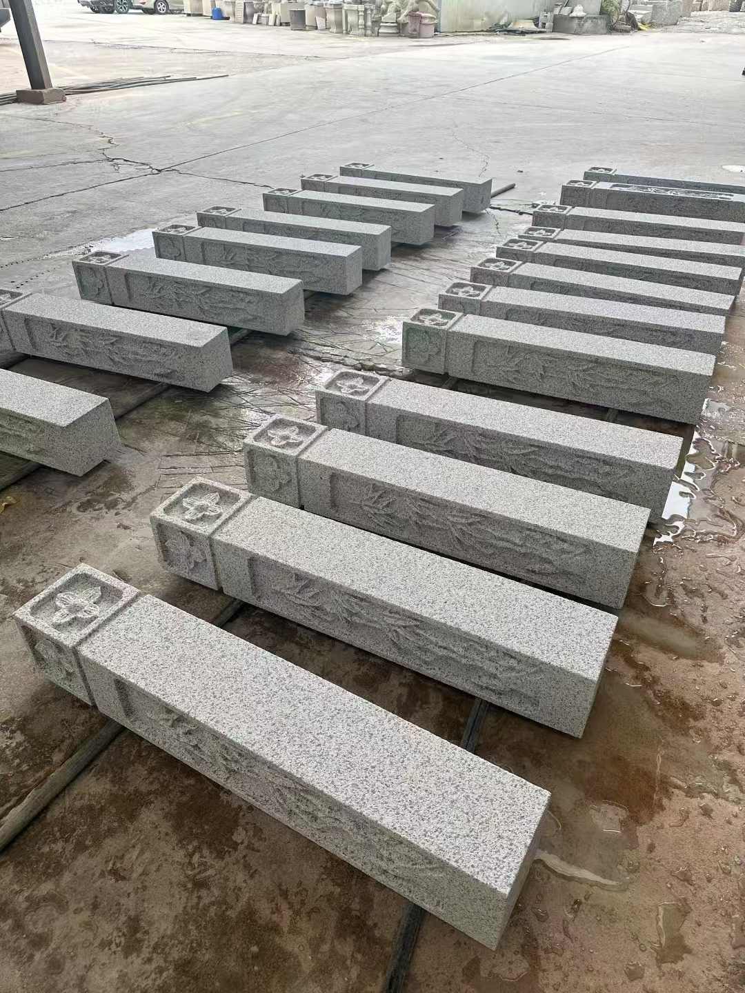 黄冈 白麻方柱雕花防水