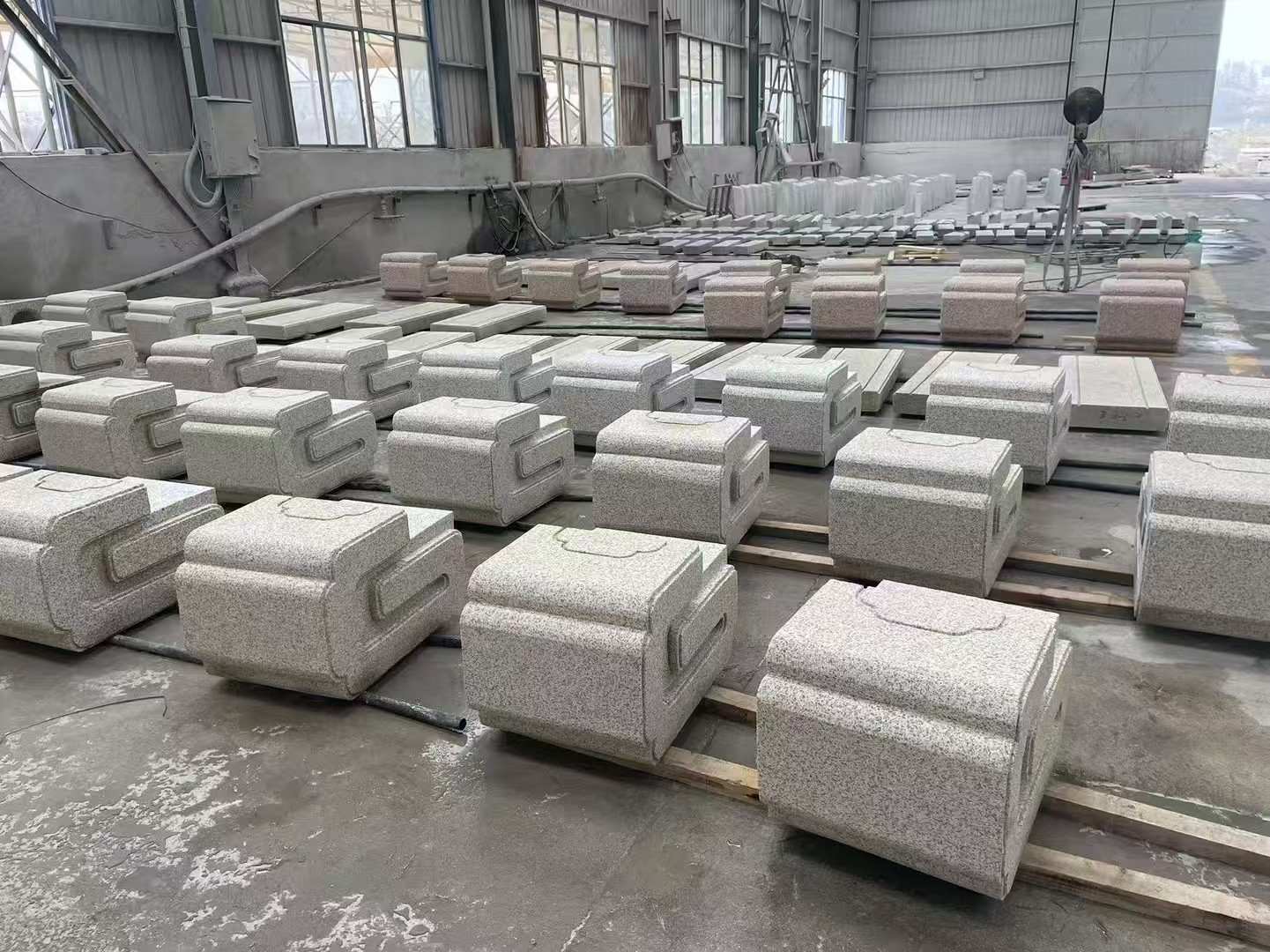 黄冈 白麻花岗岩异形加工-石凳，坐凳